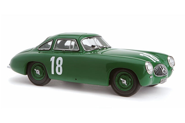 CMC M158 1/18 Mercedes-Benz 300SL Great Price of Bern 1952 #18 Green - image 1