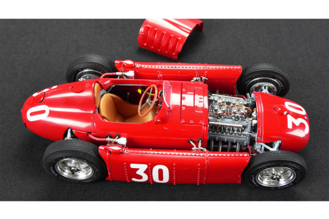 CMC M177 1/18 Lancia D50 1955 Monaco GP #30 Eugenio Castellotti - image 4