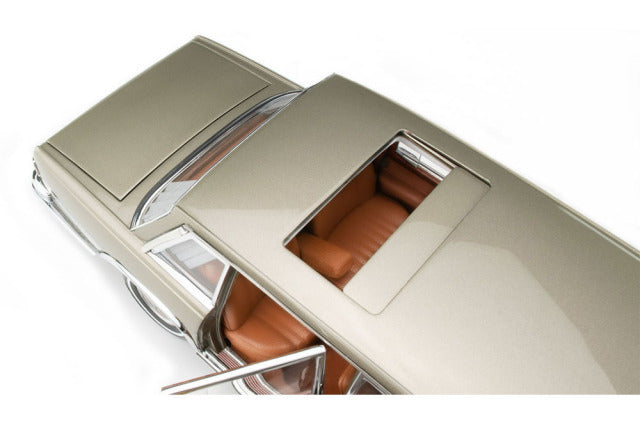 CMC M204 1/18 Mercedes-Benz (W100) 6-door Pullman with sunroof - image 6