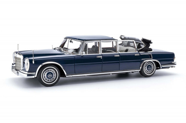 CMC M205 1/18 Mercedes-Benz (W100) 6-door Pullman Landaulet - image 1