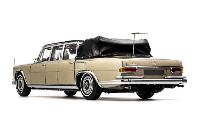 CMC M217 1/18 Mercedes-Benz 600 Landaulet Two tone Beige/Brown - image 2