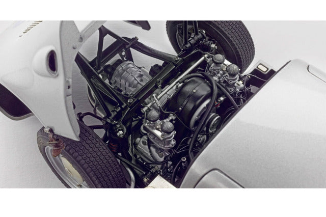 CMC M-230 1/18 Porsche 904 Carrera GTS Winner Targa Florio 1964 Pucci/Davis #86 - image 11
