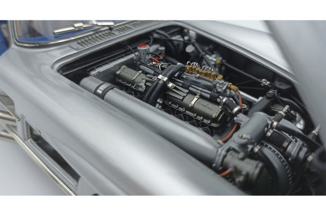 CMC M243 1/18 Mercedes-Benz 300 SLR Coupe 1955 Blue interior - image 7
