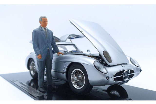 CMC M246 1/18 Mercedes-Benz 300 SLR Coupe 1955 Blue interior with Figure Limited 500pcs - image 2