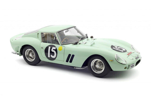 CMC M-247 1/18 Ferrari 250 GTO RHD #3505 Stirling Moss #15 Limited 2200pcs - image 1