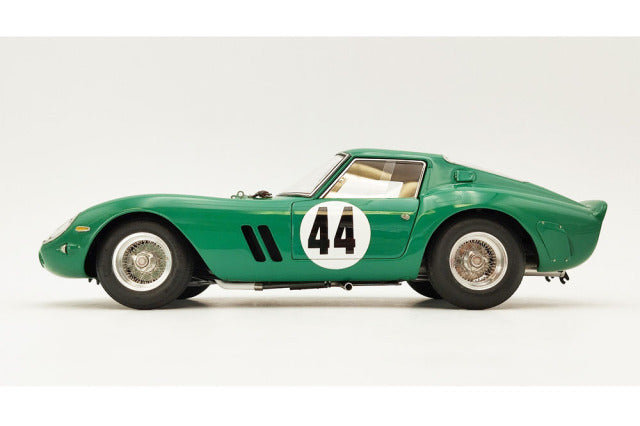 CMC M-248 1/18 Ferrari 250 GTO RHD #4491 Silverstone 1963 David Piper #44 Limited 2000pcs - image 3