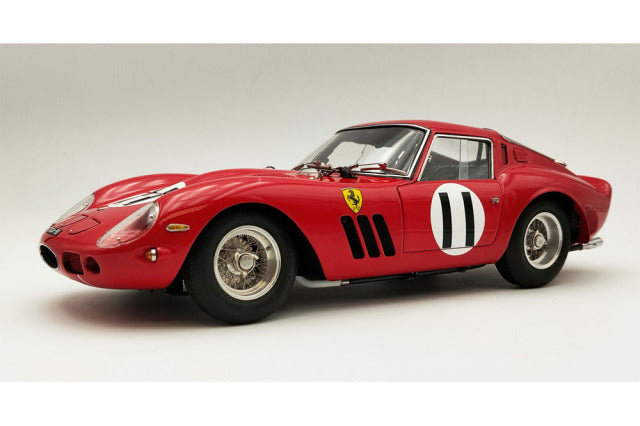 CMC M-249 1/18 Ferrari 250 GTO RHD #3647 2nd 1000km Paris Montlhery 1962 J.Surtees / M.Parkes #11 Limited 2000pcs - image 2