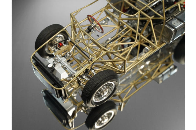 CMC M-269 1/18 Ferrari 250 LM Rolloing Chassis + Car Body in Show Case Limited 1000pcs - image 2