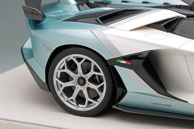 EIDOLON EML079F 1/18 Lamborghini Aventador SVJ Roadster 2020 Ad Personam 2tone Paint Pearl White / Azzuro Thetys Limited 50pcs - image 7