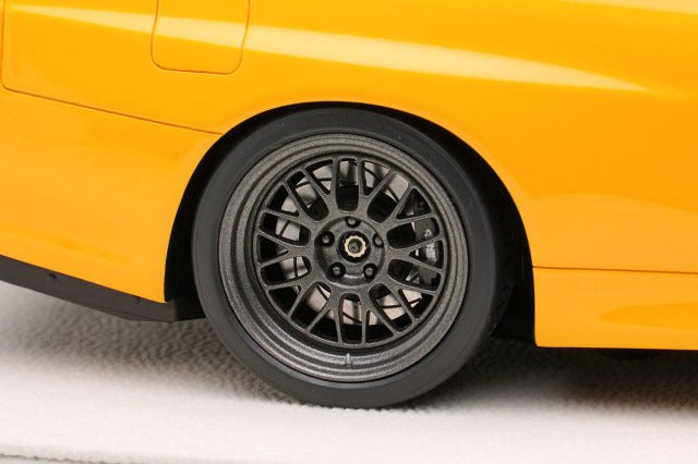 EIDOLON EML130C 1/18 Built By Legends Mine's Skyline GT-R (BNR34) Yamabuki Yellow - image 9
