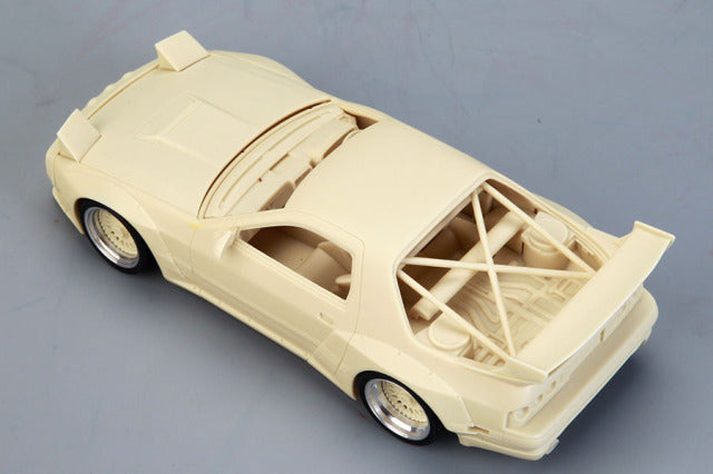 Hobby Design HD03-0620 1/24 Rocket Bunny Mazda RX7(FC3S) Model Kit - image 3