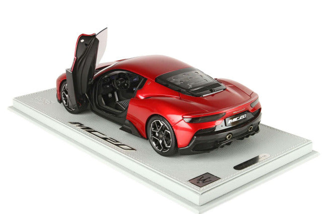 BBR HE180051CDIE 1/18 Maserati MC20 Rosso Vincente (with Display Case) - image 2