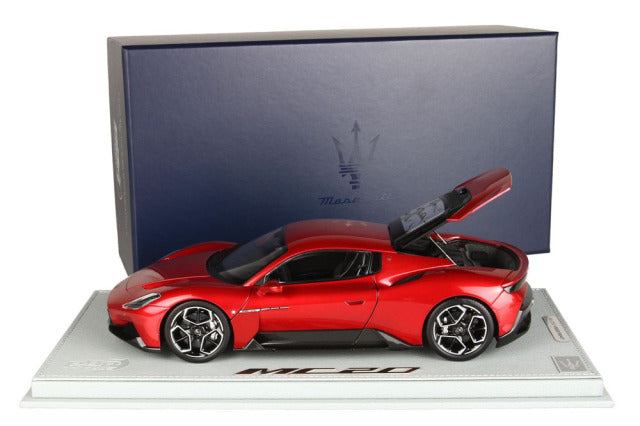 BBR HE180051CDIE 1/18 Maserati MC20 Rosso Vincente (with Display Case) - image 3
