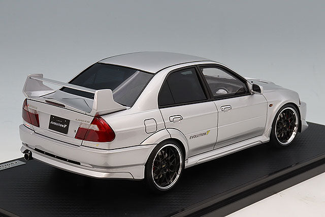 Ignition Model IG4016 1/18 Mitsubishi Lancer Evolution V (CP9A) Silver BBS RG-R Wheels Resin - view 3