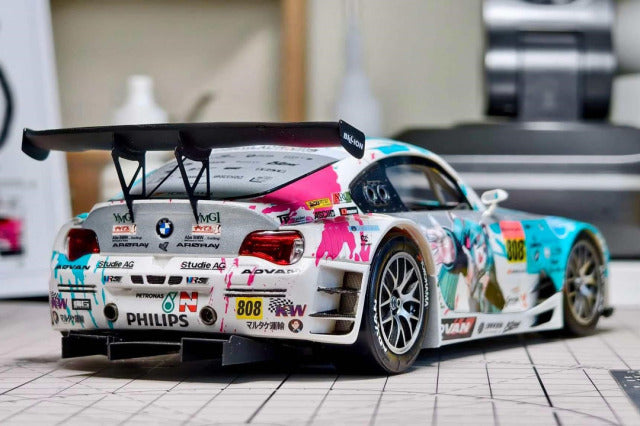 Kitbox x PZY Model KB08-17 1/24 BMW Z4M Coupe 2009 Studio Glad Racing New version Resin Model Kit - image 8