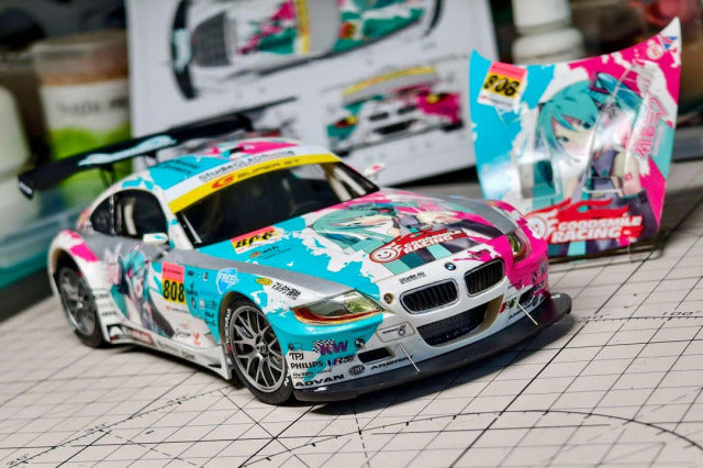 Kitbox x PZY Model KB08-17 1/24 BMW Z4M Coupe 2009 Studio Glad Racing New version Resin Model Kit - image 9
