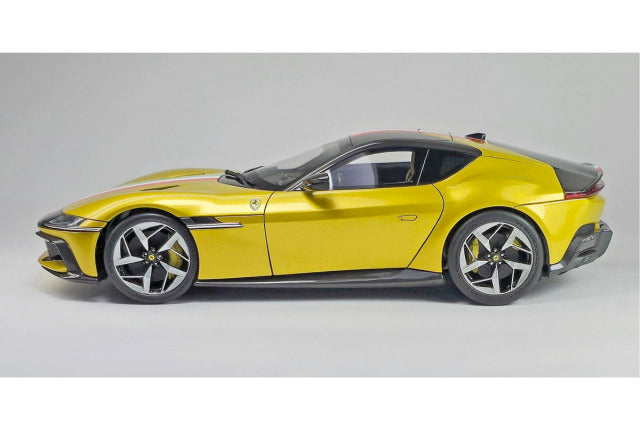 Kitbox x PZY Model KB08-25 1/24 Ferrari 12 Cilindri Berlinetta Resin Model Kit - image 4