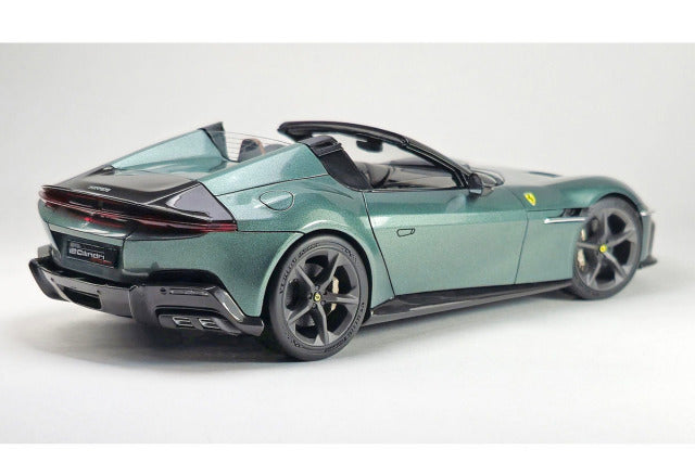 Kitbox x PZY Model KB08-26 1/24 Ferrari 12 Cilindri Spider Resin Model Kit - image 5