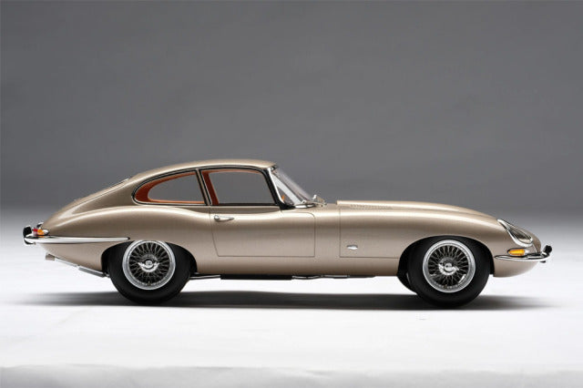 Amalgam M6008 1/18 Jaguar E-Typr Coupe - image 5