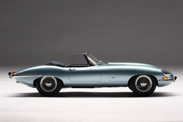 Amalgam M6009 1/18 Jaguar E-Typr Roadster - image 3