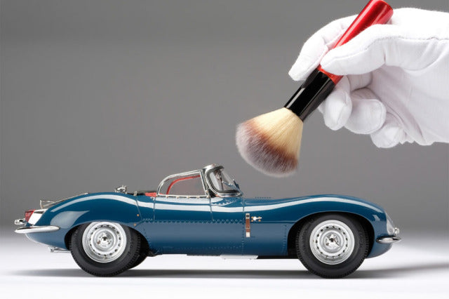 Amalgam M6014 1/18 Jaguar XKSS - image 3