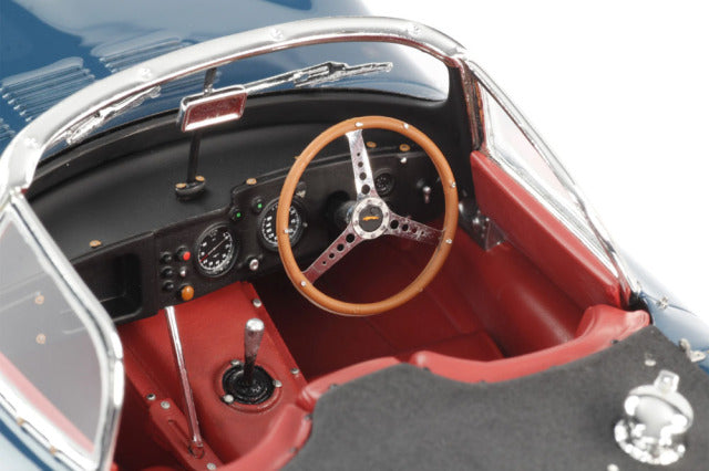 Amalgam M6014 1/18 Jaguar XKSS - image 8