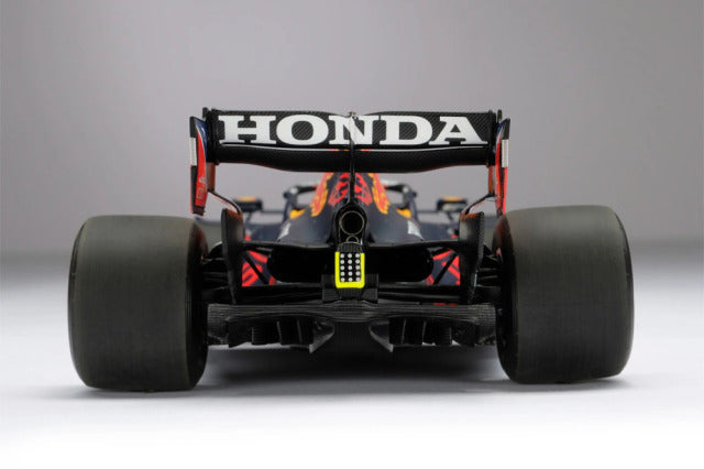 Amalgam M6211 1/18 Red Bull Racing Honda RB16B M.Verstappen 2021 W.Champion - image 6