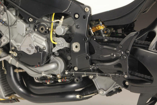 Top Studio MD29019 1/12 Suzuki GSX-RR '20 Super Detail-up Set Model Parts - image 11