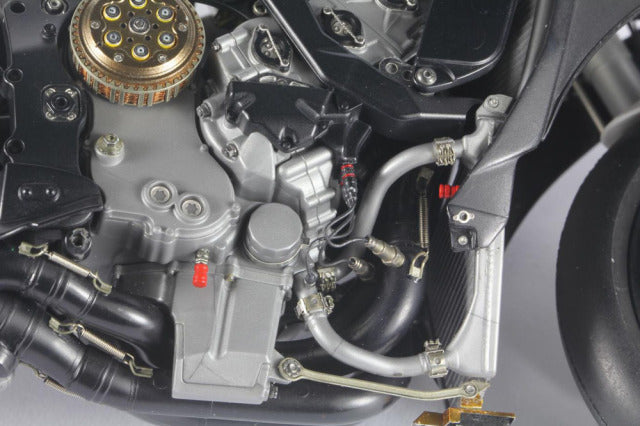 Top Studio MD29019 1/12 Suzuki GSX-RR '20 Super Detail-up Set Model Parts - image 12