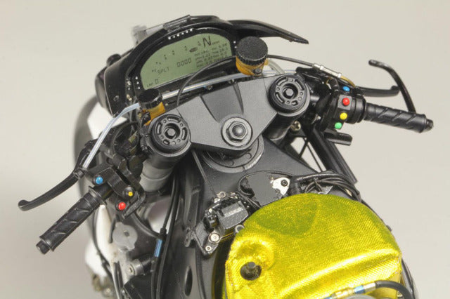 Top Studio MD29019 1/12 Suzuki GSX-RR '20 Super Detail-up Set Model Parts - image 15