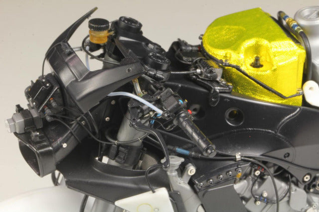 Top Studio MD29019 1/12 Suzuki GSX-RR '20 Super Detail-up Set Model Parts - image 18