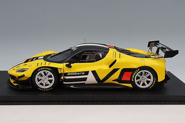 BBR BBRCS18021 1/18 Ferrari 296 GT3 EVO Presentation Resin - view 2