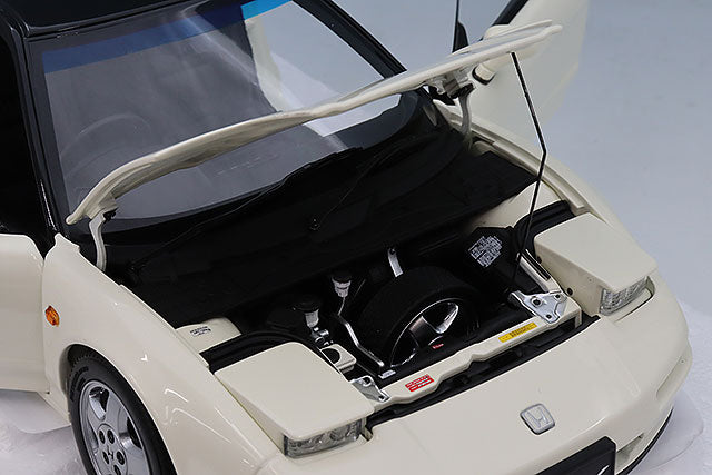 LCD Models LCD18022WH 1/18 Honda NSX NA1 White Diecast - view 7