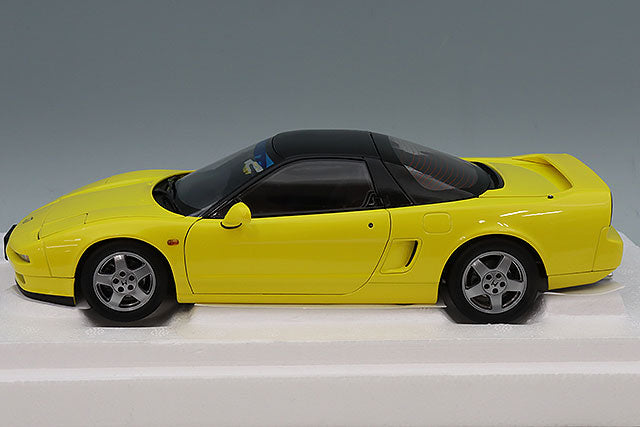 LCD Models LCD18022YE 1/18 Honda NSX NA1 Yellow Diecast - view 2