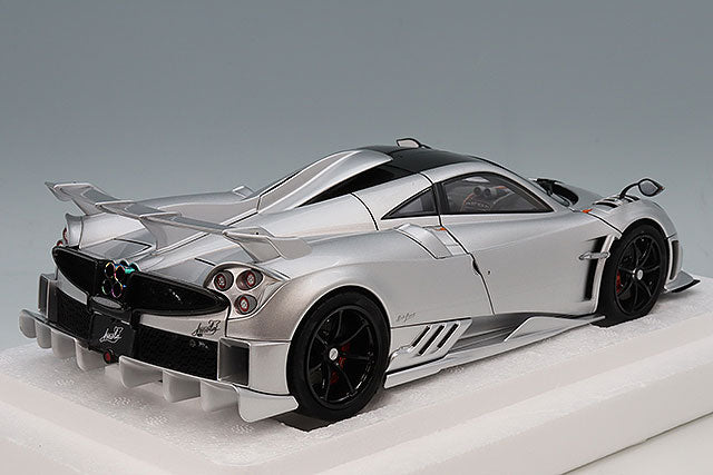 LCD Models LCD18023SI 1/18 Pagani Imola Silver Diecast - view 3