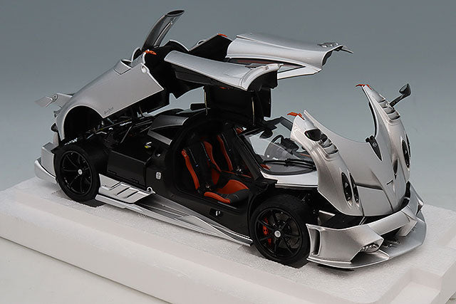 LCD Models LCD18023SI 1/18 Pagani Imola Silver Diecast - view 4