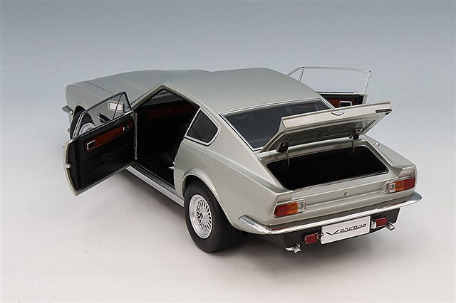 XiaoGuang Model XGM8260714S 1/18 Aston Martin V8 Vantage Silver Diecast - view 4
