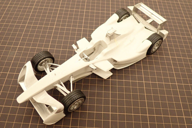 New Scratch 20E1718N01 1/20 Formula E 2017-18 #01 Lucas di Grassi Resin (main parts) Model Kit - image 4