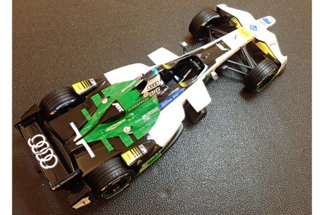 New Scratch 20E1718N01 1/20 Formula E 2017-18 #01 Lucas di Grassi Resin (main parts) Model Kit - image 7