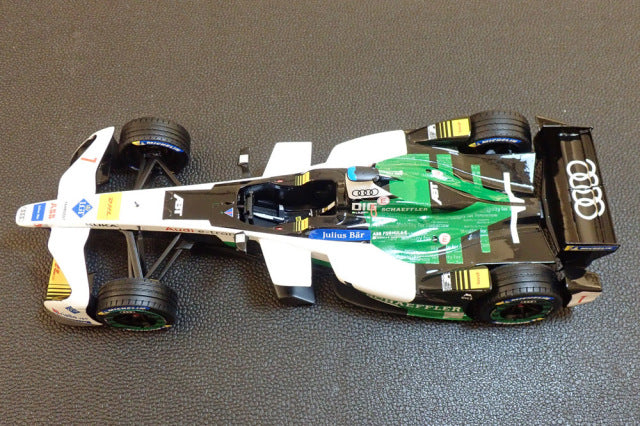 New Scratch 20E1718N01 1/20 Formula E 2017-18 #01 Lucas di Grassi Resin (main parts) Model Kit - image 8