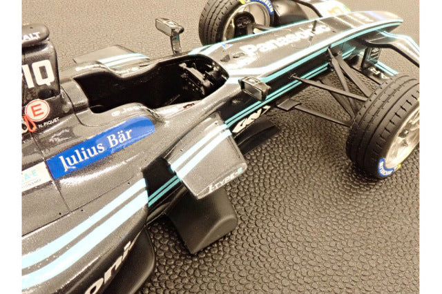 New Scratch 20E1718N03 1/20 Formula E 2017-18 #03 Nelson Piquet Jr Model Kit - image 10