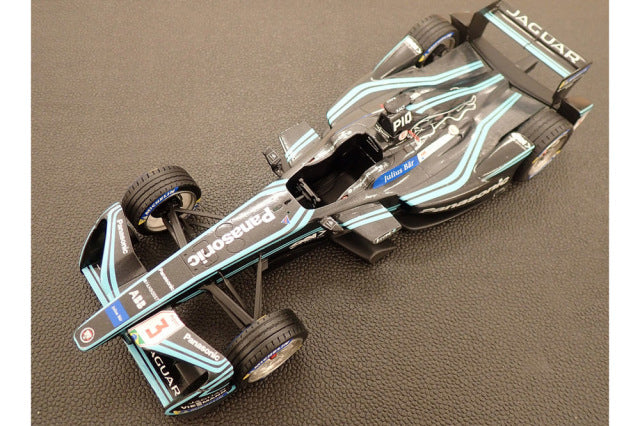 New Scratch 20E1718N03 1/20 Formula E 2017-18 #03 Nelson Piquet Jr Model Kit - image 5