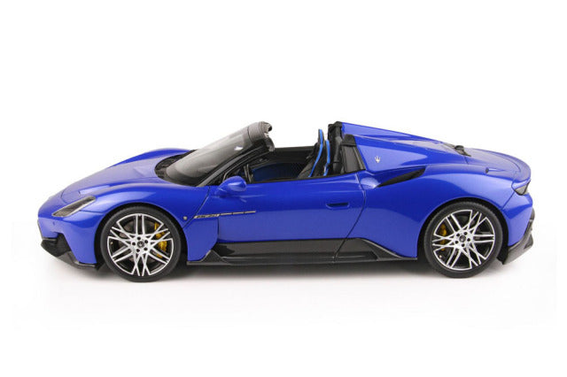 BBR P18222DV 1/18 Maserati MC20 CIELO Blu Infinito Limited 46pcs (with Display Case) - image 4