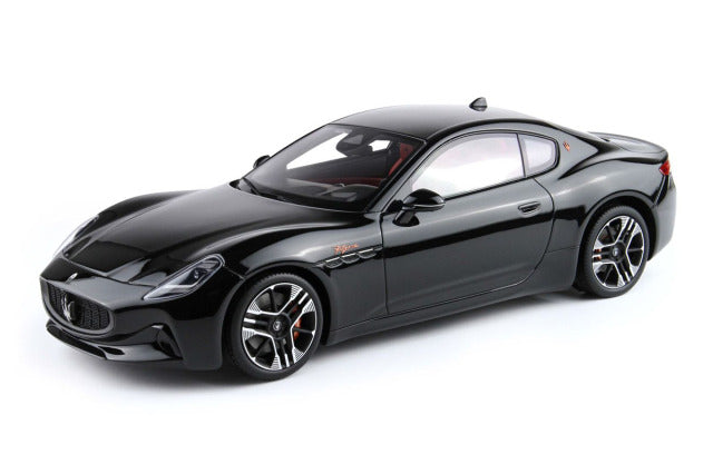 BBR P18240CV 1/18 Maserati Granturismo Folgore 2023 Nero Assoluto Limited 30pcs (with Display Case) - image 3