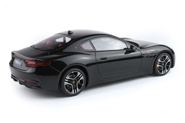 BBR P18240CV 1/18 Maserati Granturismo Folgore 2023 Nero Assoluto Limited 30pcs (with Display Case) - image 5
