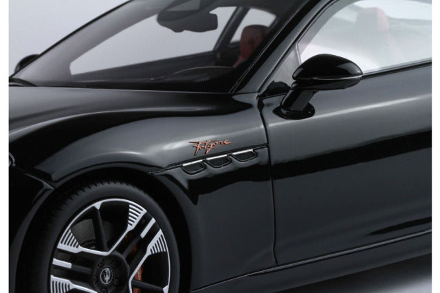 BBR P18240CV 1/18 Maserati Granturismo Folgore 2023 Nero Assoluto Limited 30pcs (with Display Case) - image 9
