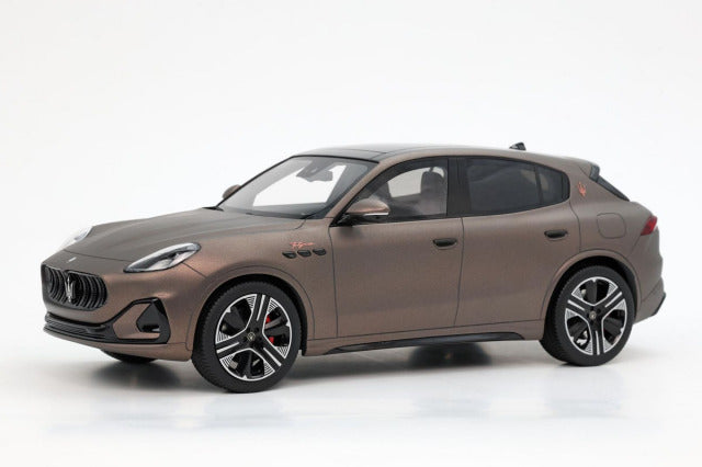 BBR P18243AV 1/18 Maserati Grecale Folgore 2022 Folgore Copper (with Display Case) - image 3