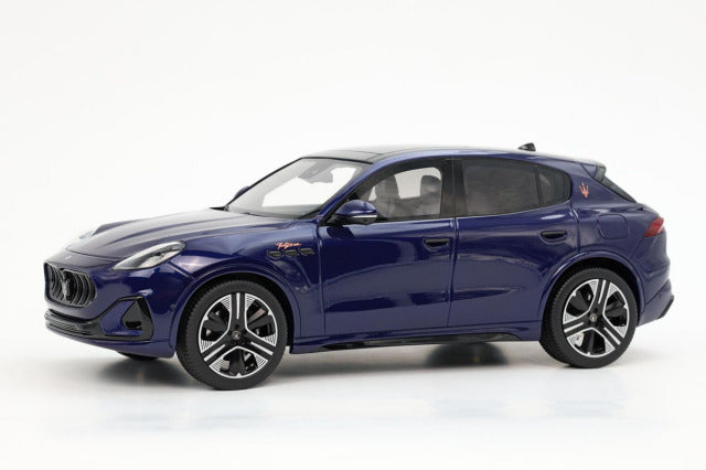 BBR P18243BV 1/18 Maserati Grecale Folgore 2022 Blu Intenso (with Display Case) - image 3