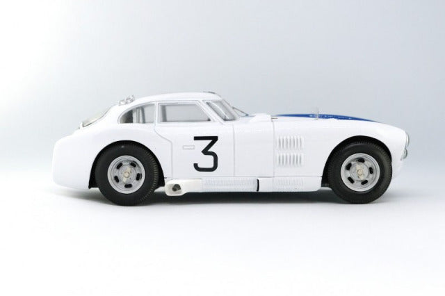 Profil24 P24136 1/24 Cunningham C4RK Le Mans 1952/1953 Resin Model Kit - image 5
