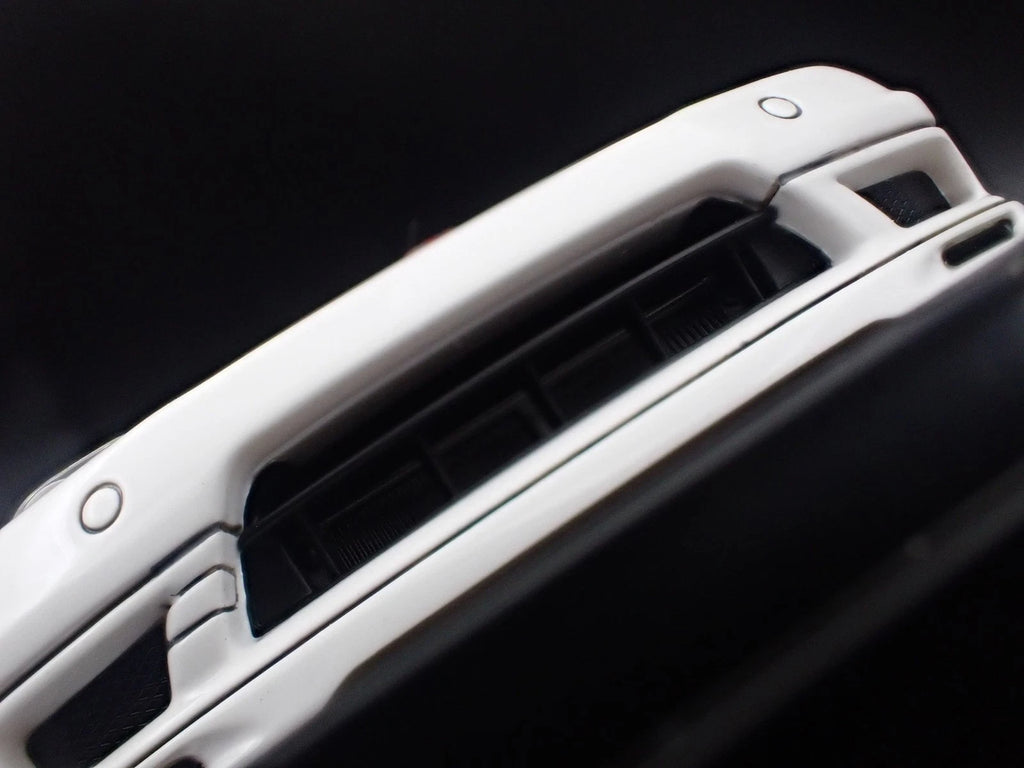 Ignition Model IG3907 1/18 Honda NSX-R NA2 White Resin - image 13